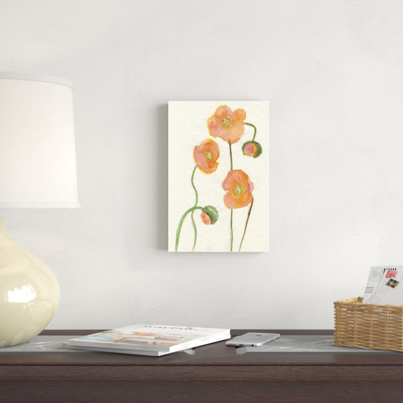 Petite fleur III par Alicia Ludwig - peinture sur toile tendue, H 12 po x l 8 po