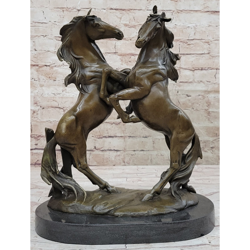Figurines et sculptures
