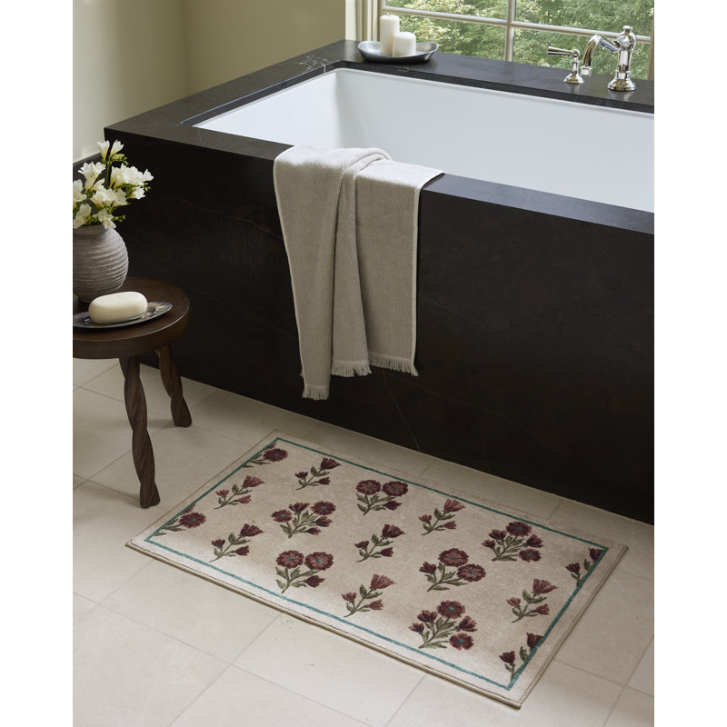 Clove Bath Mat, 1'-10" x 5', Ivory / Plum