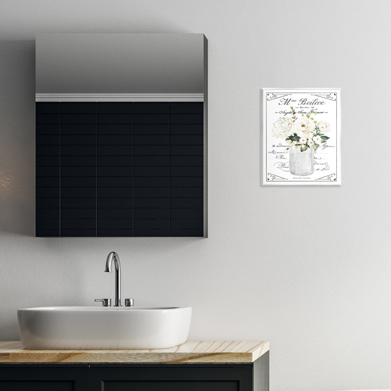 Fleurs blanches françaises et plaque murale cursive, design par lettré et doublé