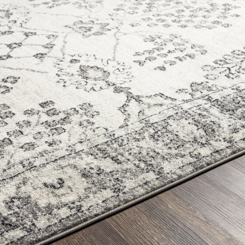 Aldusa Oriental Indoor Rug, Rectangle 6'7" x 9'