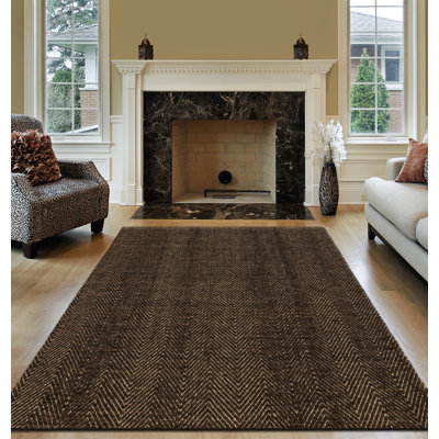 Tapis brun à chevrons Engin