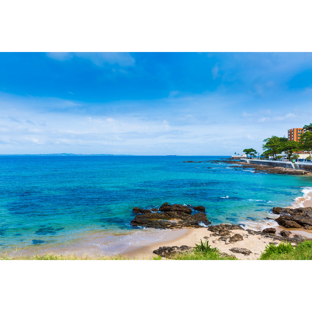 Clear Blue Waters von Filipefrazao - Druck auf Leinwand ohne Rahmen