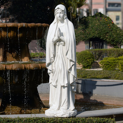 Virgin Mary Praying Statue