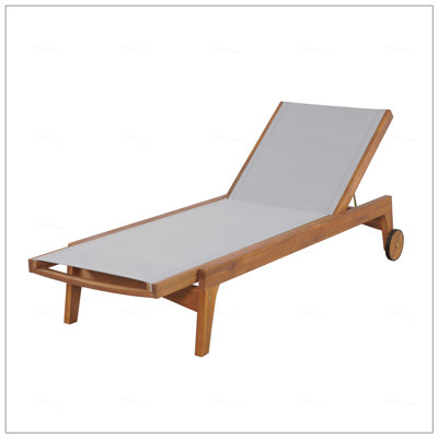 Chaise longue d'extérieur avec assise en filet et structure en bois d'acacia durable pour la détente dans le patio et la cour arrière
