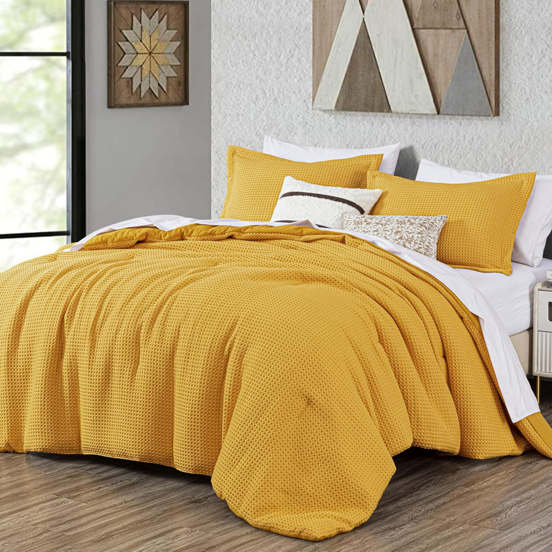 Wilmer Waffle Weave Textured Comforter Set, Full Comforter + 2 Standard Shams, Gold