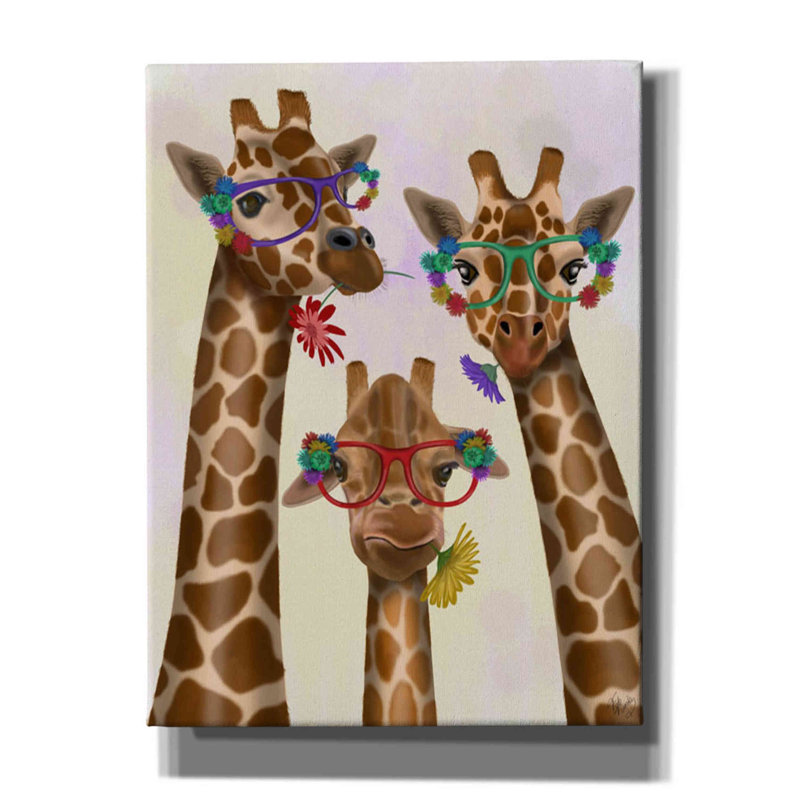 «Giraffe and Flower Glasses, Trio» par Fab Funky, art mural sur toile, H 54 po x l 40 po x P 1,5 po