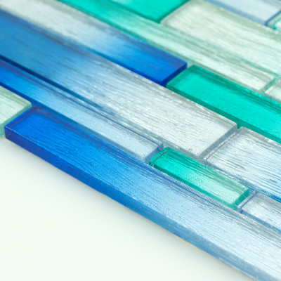 Foil Random Sized Interlocking Glass Mosaic Tile