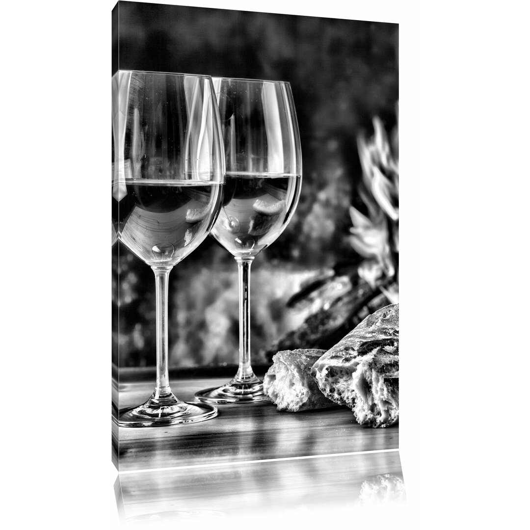 Leinwandbild Baguette Vino Wein Alkohol Picknick in Monochrom