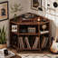 Meuble de coin à trois niveaux pour platine vinyle, style moderne du milieu du siècle, en bois, avec station de recharge et ports USB. Parfait pour ranger vos vinyles dans une chambre ou un salon de musique.