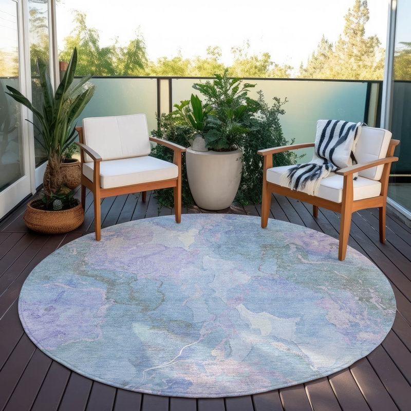 Machine Washable Indoor/Outdoor Xhevrie Lavender Rug, Round 8'