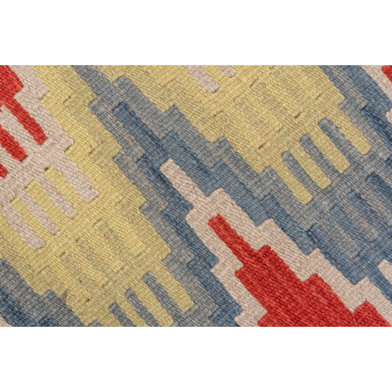 70377 Kilim
