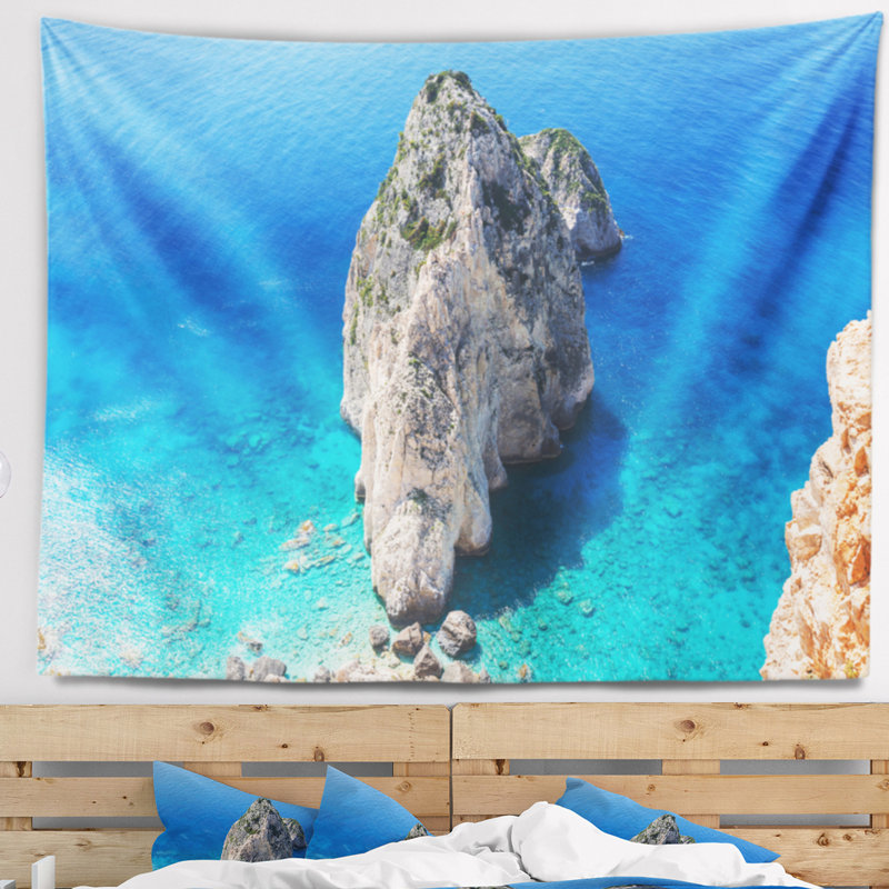 Tapisserie de la côte rocheuse de Zakynthos, H 50 po x l 60 po