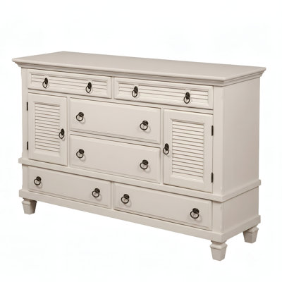 Commode blanche de style bord de mer