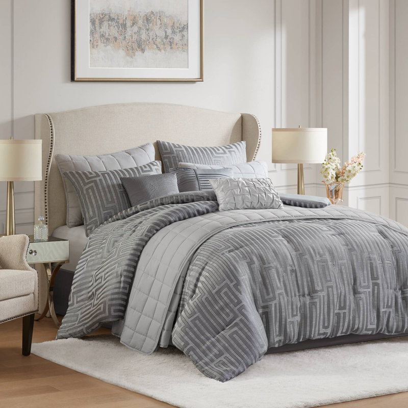 10 PCS Luxury Jacquard Comforter Set