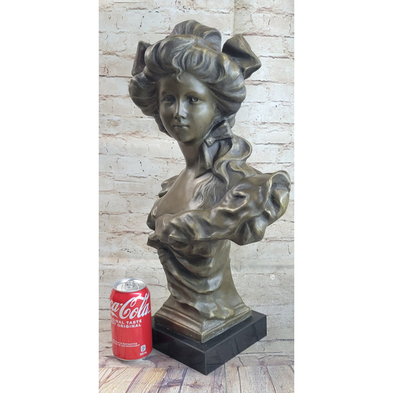 Figurines et sculptures Azzaria
