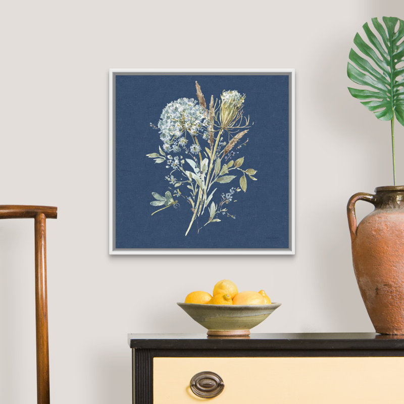 «Bohemian Blue 05 on Blue» par Lisa Audit - reproduction d'art, H 22 po x l 22 po x P 1,75 po, Toile blanche encadrée