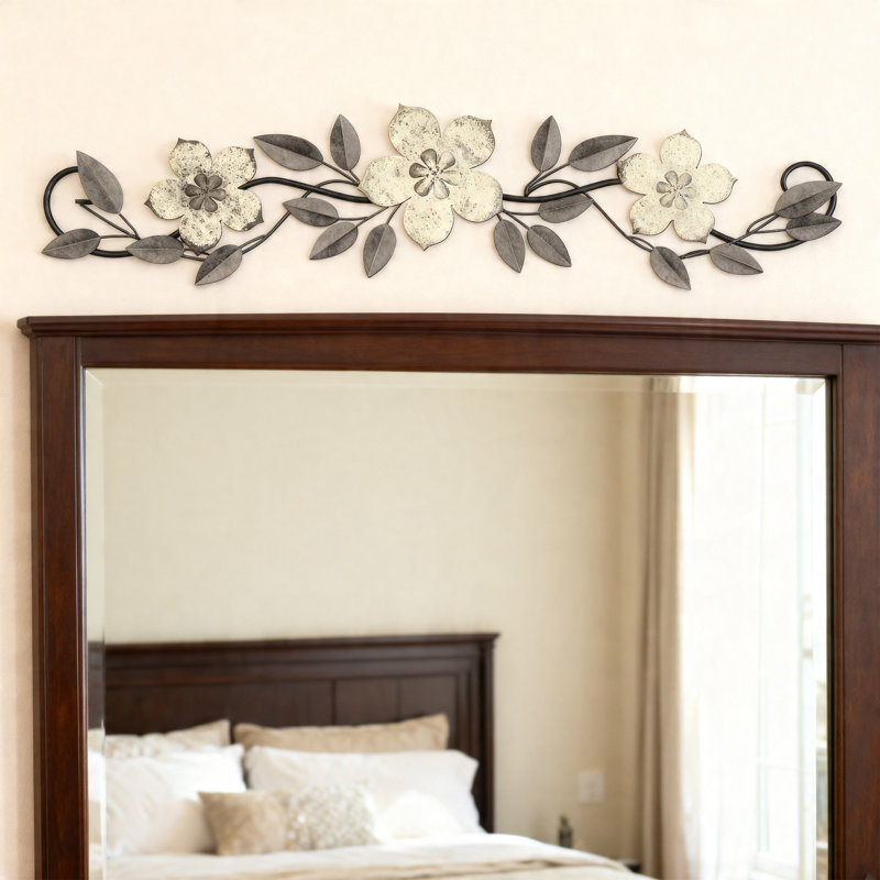 Metal Flower Wall Decor, Vintage Farmhouse Floral Scroll Wall Art with Leaf Design for Living Room, Bedroom, Kitchen, Indoor or Outdoor Display
