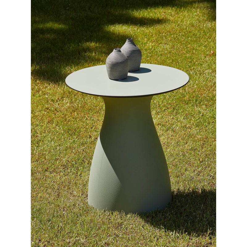 Baobab Round Accent Table, Black