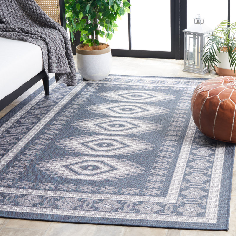 Tapis d'intérieur / extérieur Marneshia Performance, Rectangle 5 pi 3 po x 7 pi 6 po