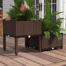 Abram Tall Planter Box Sol 72 Outdoor Color: Black, Set of: 1