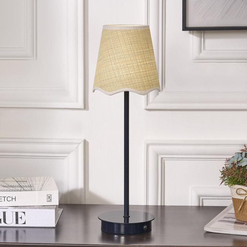 Lampe de table en métal 18 po avec abat-jour naturel, Blue