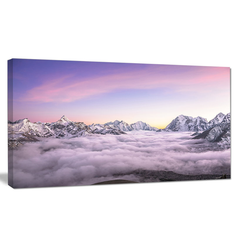 «Clouds Sunrise Ama Dablam», impression, H 16 po x l 32 po x P 1 po, Toile tendue
