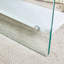 Table de chevet avec tiroirs. La surface de la planche est en panneau de fibres à densité moyenne avec un autocollant à grain blanc et les deux côtés sont en verre trempé. La conception est simple et élégante, avec d'excellentes fonctions de range