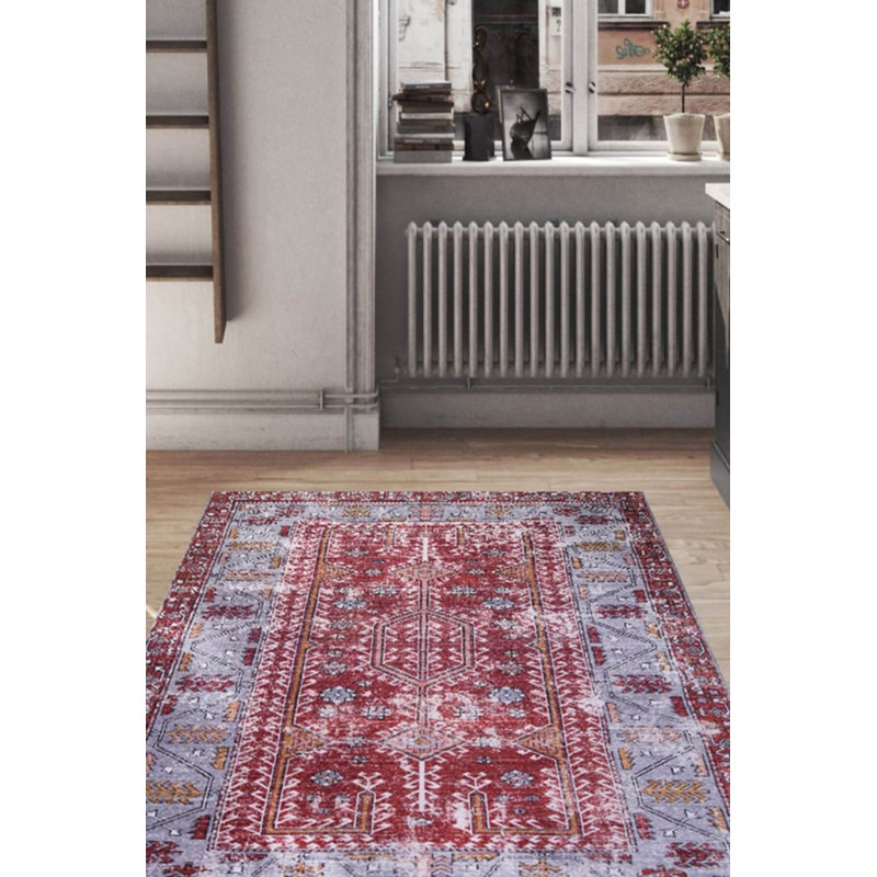Tapis rouge Ottilie, Carré 8 pi 3 po