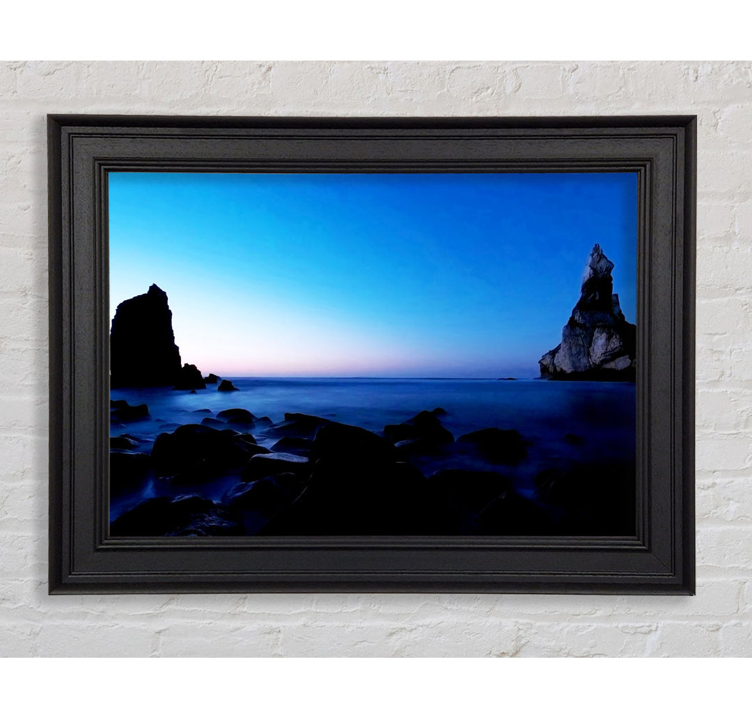 Tranquil Ocean Blue Gerahmter Druck Wandkunst