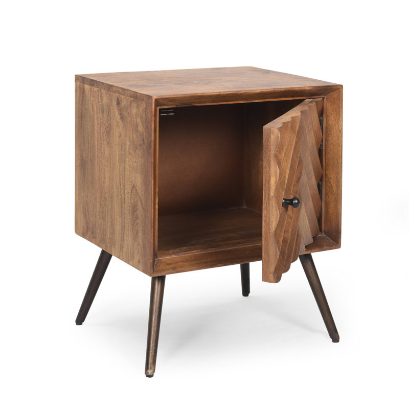 Armoire en bois et fer