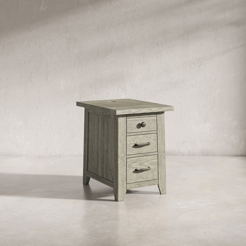 Table de bout à 3 tiroirs en bois massif avec rangement Braden, Gris bois flotté
