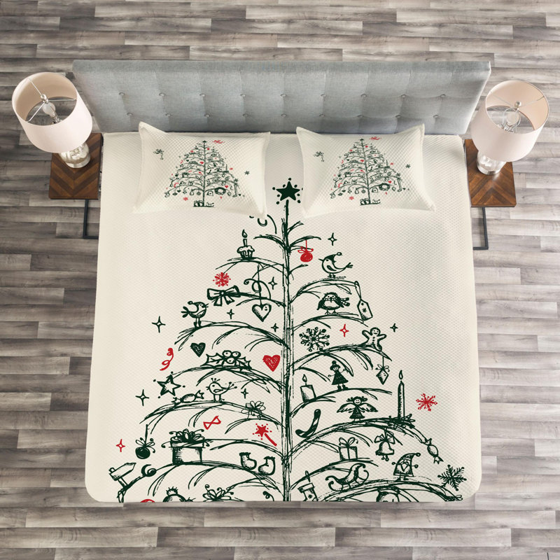 Traditional Polyester Coverlet, Queen Coverlet + 2 Shams