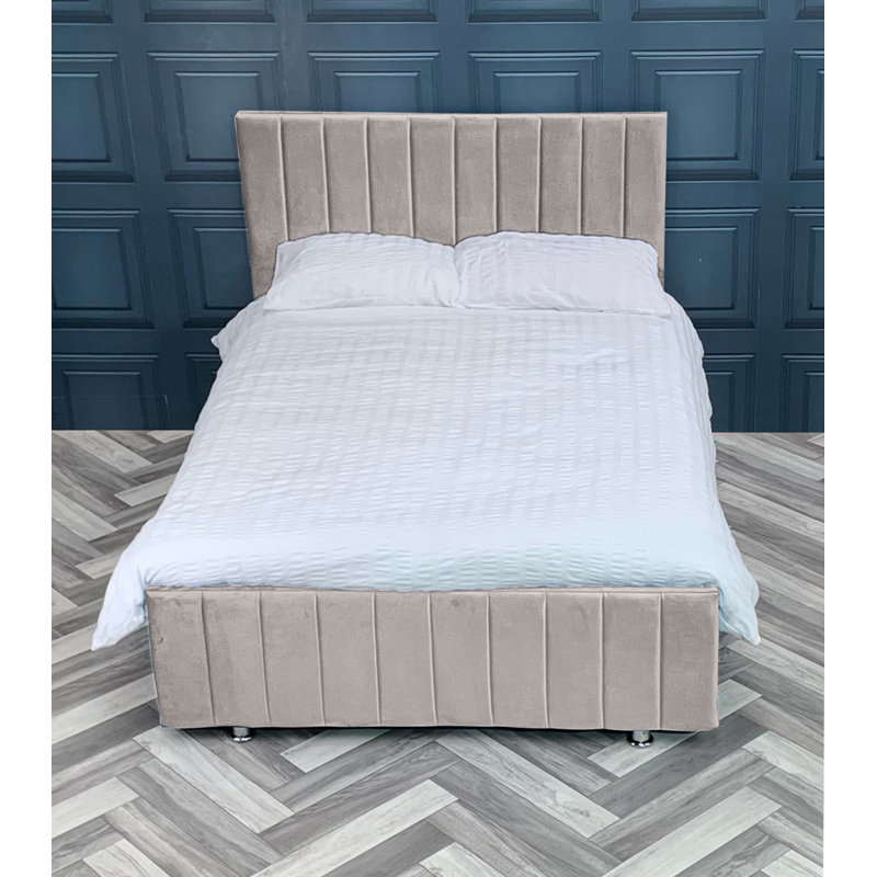Cheridy Upholstered Bed, Silver, Double (4'6)