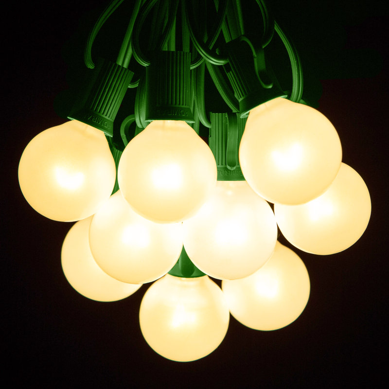 Guirlande de 100 lumières sphériques d'extérieur Tavis, Vert