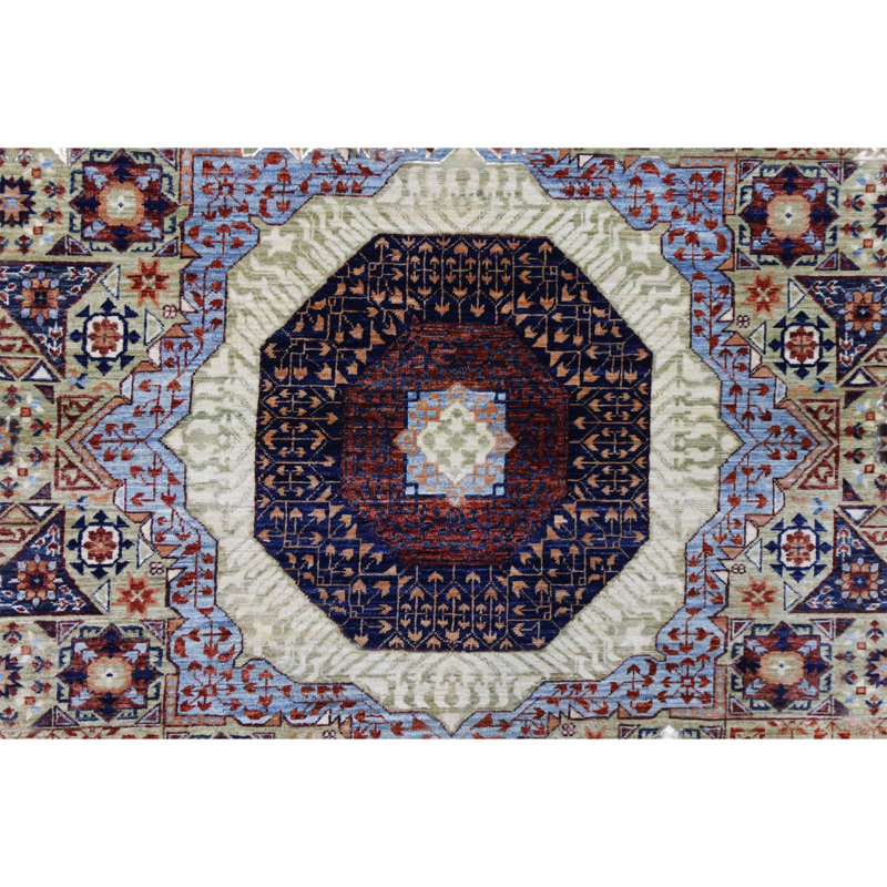 Hand Knotted Wool Area Rug in Beige, Rectangle 6'1" x 8'11"