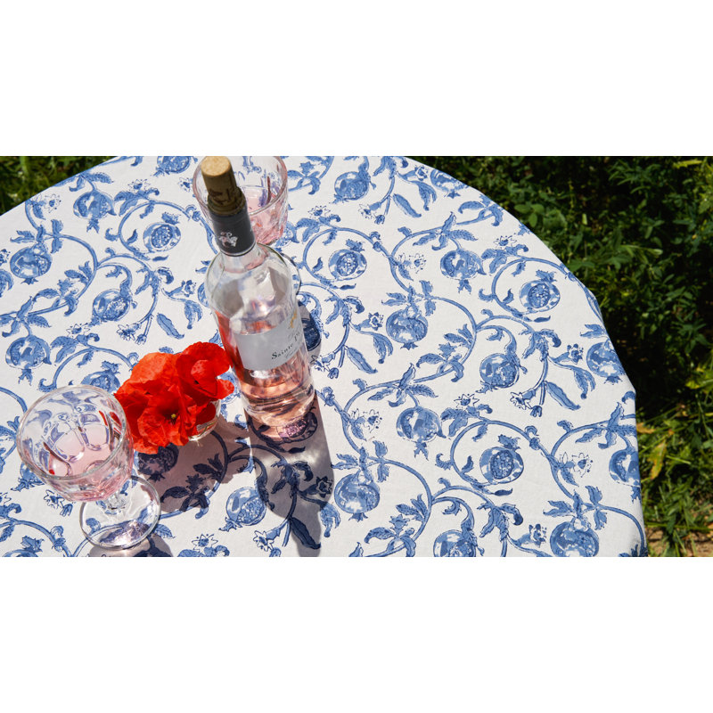 Granada Handmade Floral Tablecloth, 70" Round, Blue