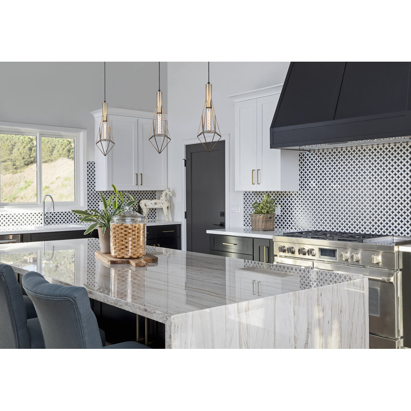 Brainerd 1 - Light Single Pendant, Black/Gold