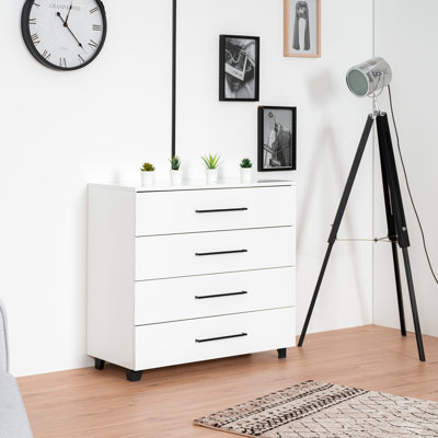 Bustamante 4 - Drawer Rectangle Accent Chest