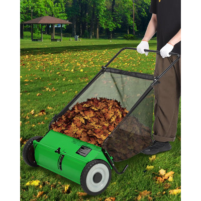 Balayeuse à gazon manuelle de 66 cm (26 po) – Châssis en acier robuste, chariot de jardin de 0,98 m³ (7 pi³), 4 brosses rotatives, hauteur réglable, efficace pour les pelouses, les patios, les allées, le gazon artificiel et le ramassage des feuilles et des débris.