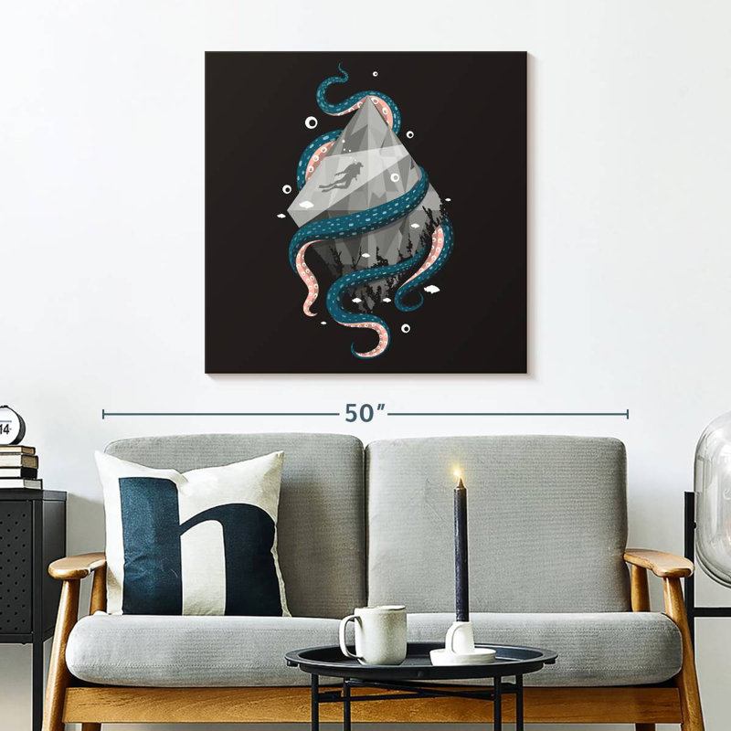 Senne Octopus Emblem, 30" H x 30" W