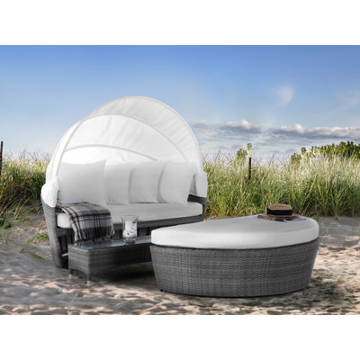 158cm Wide Outdoor Patio Daybed with Cushions