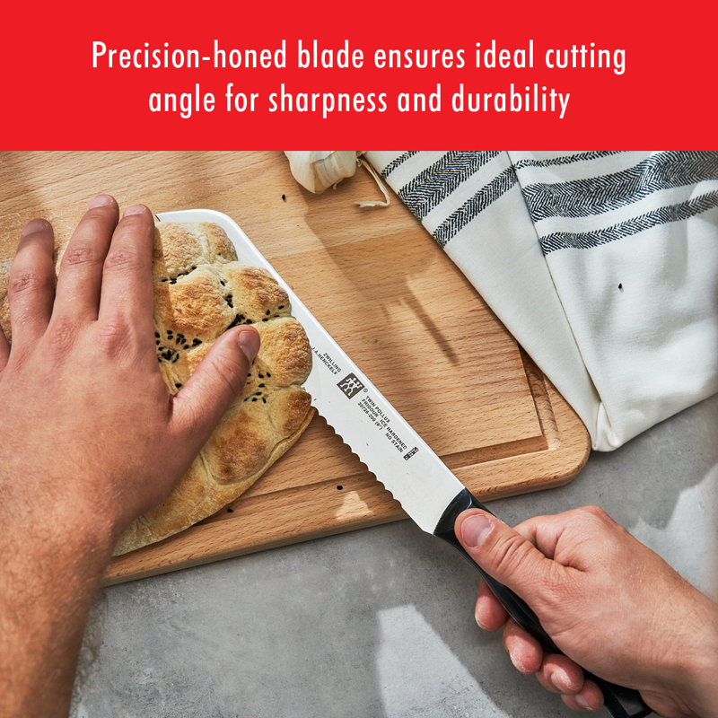 Zwilling Twin Signature 7.87-inch Bread Knife