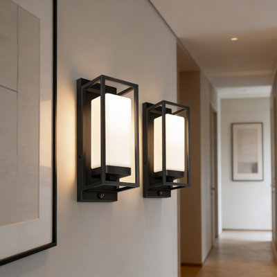 Applique murale d'extérieur avec capteur de crépuscule à l'aube, luminaire extérieur imperméable avec ampoule DEL incluse, base E26, pour porche de garage et porte d'entrée