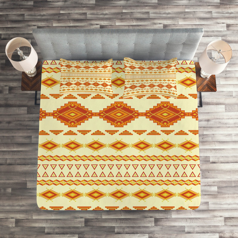 Rustic Polyester Geometric Shapes Coverlet, King Bedspread + 2 Shams
