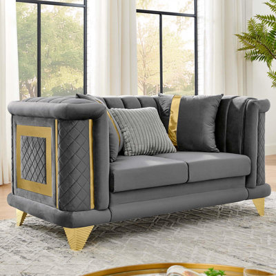 Canapé de luxe 69 po pour salon, canapé rembourré en velours et canapé 2 places avec coussin, canapé noir et doré avec garnitures en acier inoxydable doré (gris, 2 places) | Coussin, acier inoxydable doré