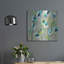 Art mural en métal luxueux «Whimsical Branch I» par Silvia Vassileva, art mural en métal-101679702