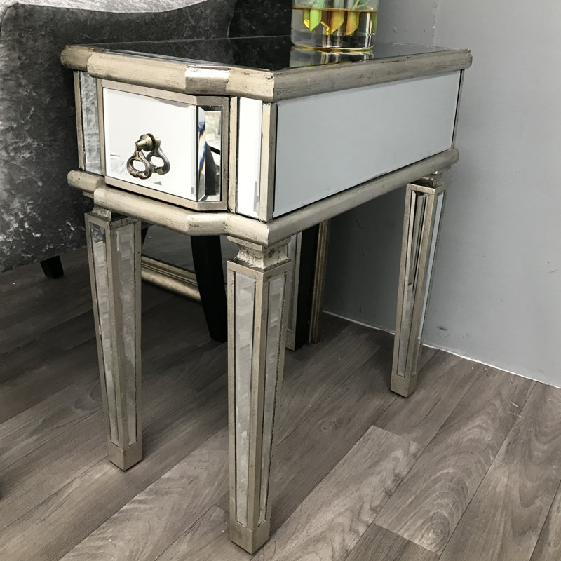 Cutts End Table
