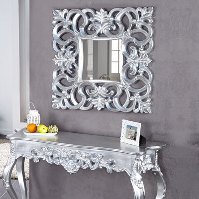 Cordeiro Novelty Plastic Framed Wall Mounted Accent Mirror