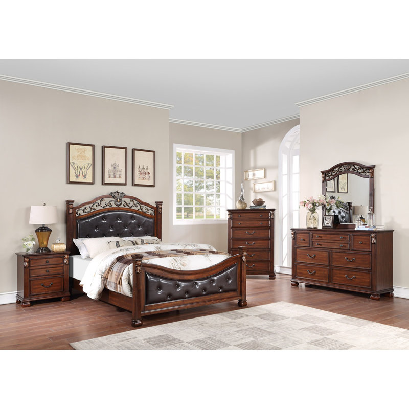 Formal Traditional Calinia Bed Frame With Headboard Tufted Platform Bed Upholstered Bed, Tan, King